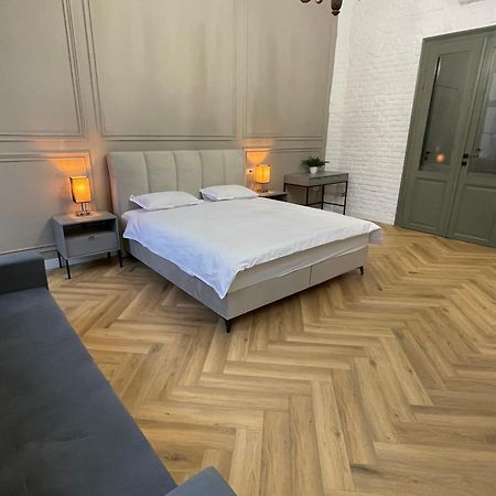 Alexander Flat_Alecsandri Διαμέρισμα Oradea Εξωτερικό φωτογραφία